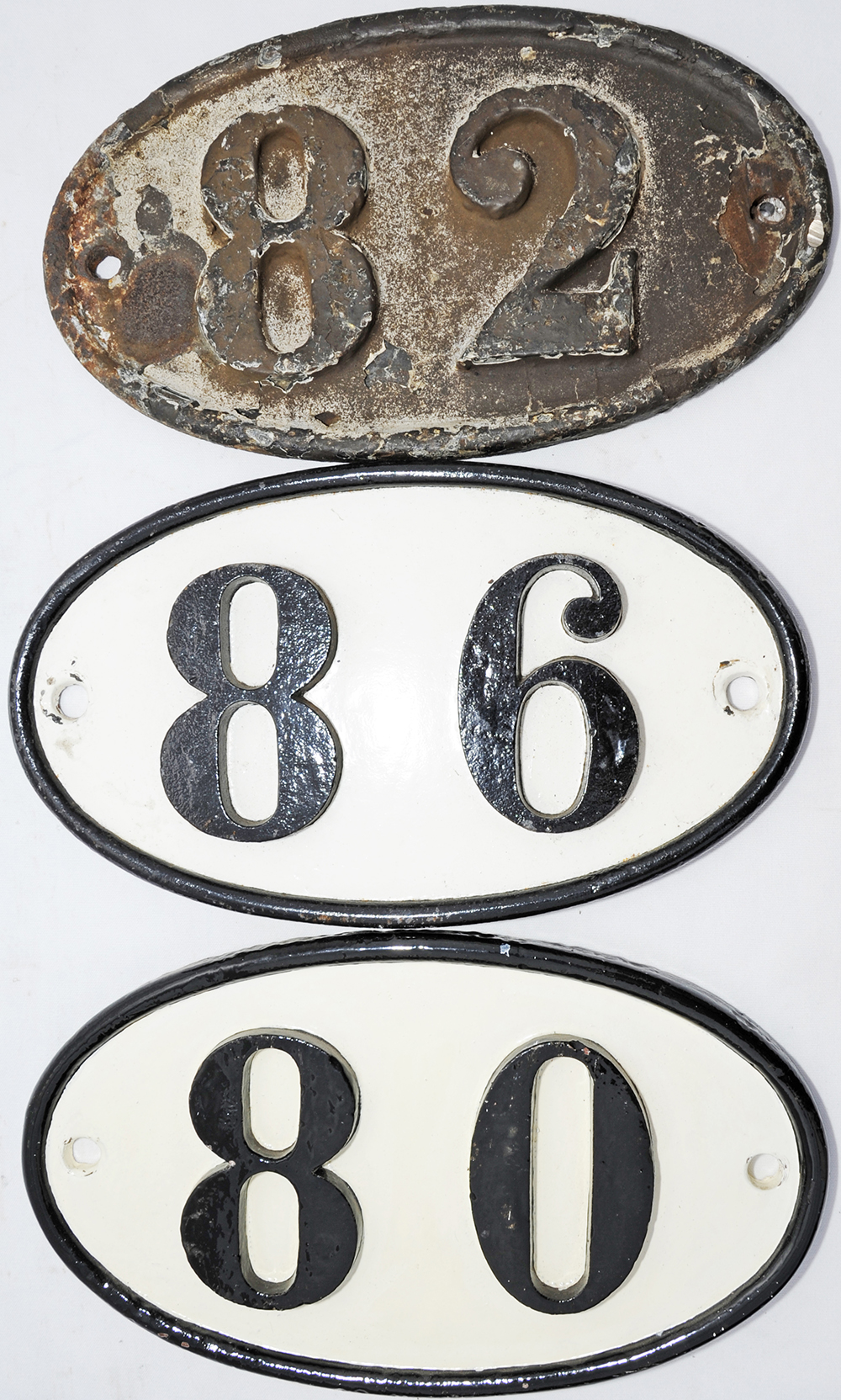 London & Birmingham Railway C/I oval Bridge Plates, qty 3 being number 82 in unrestored condition;