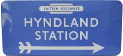 BR(Sc) enamel Station Direction Sign HYNDLAND STATION with right facing arrow beneath and the