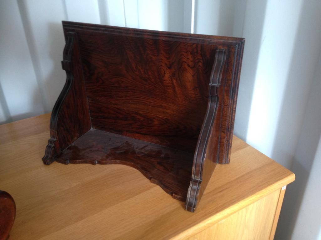 A small repro mahogany Shelf or Bracket.