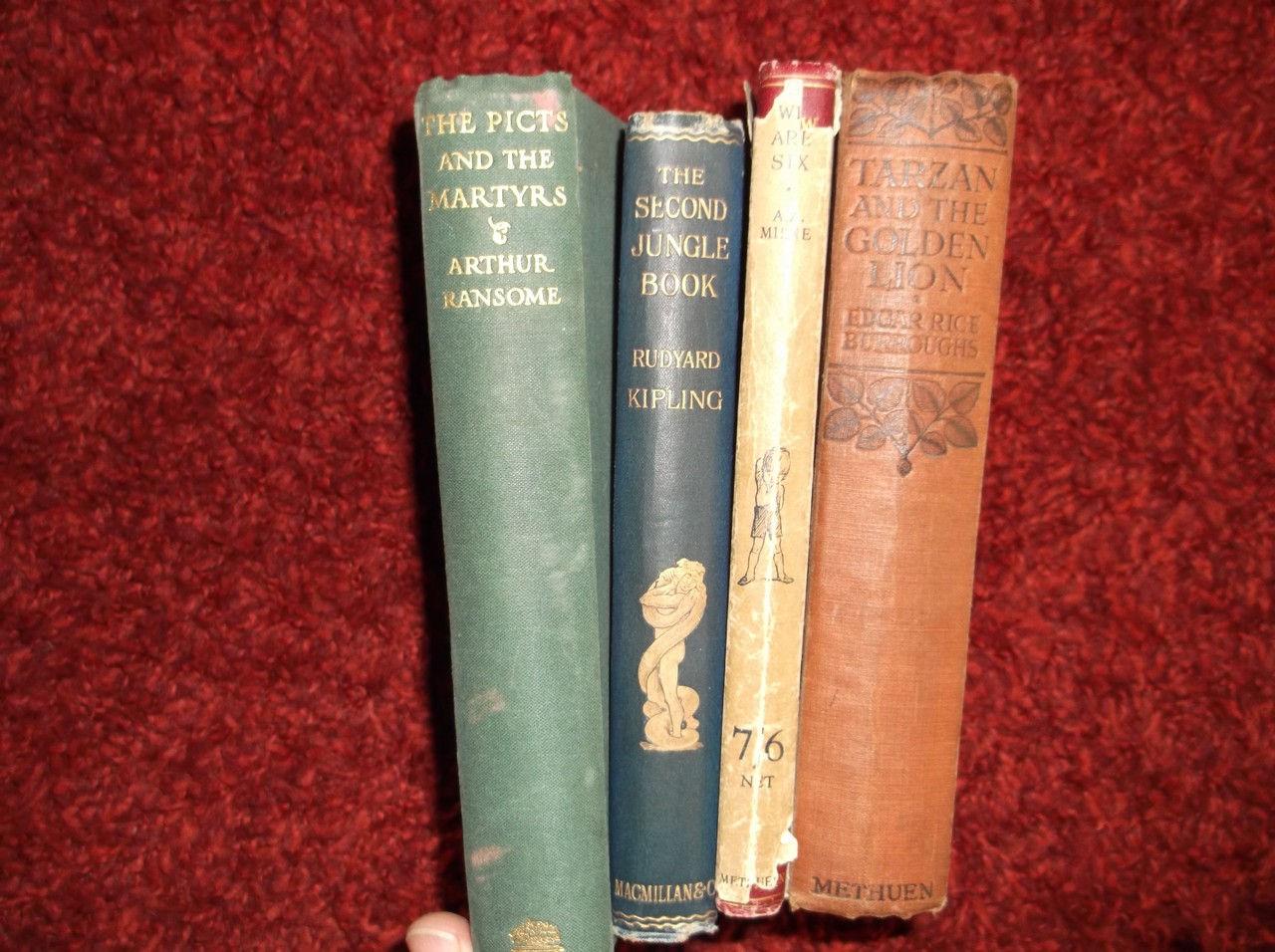 "Books: assorted Childrens viz Rudyard Kipling "2nd Jungle Book"; Arthur Ransome 1st  Ed "The