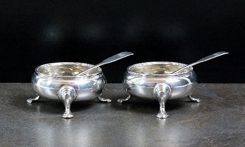 A pair of George II silver salts, Edward Wood, London 1740, each of circular cauldron form and