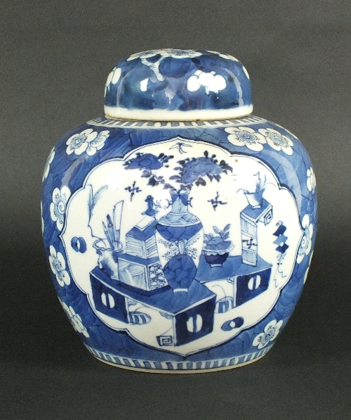 A Chinese porcelain blue and white ginger jar with domed cover, 19th/ 20th century, decorated with a