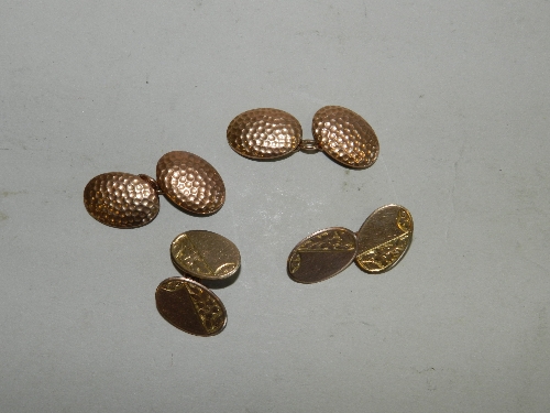 Two pairs of 9ct gold cuff links