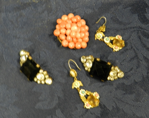 A coral set gilt metal brooch; a pair of paste buckles and a pair of enamel earrings (5)