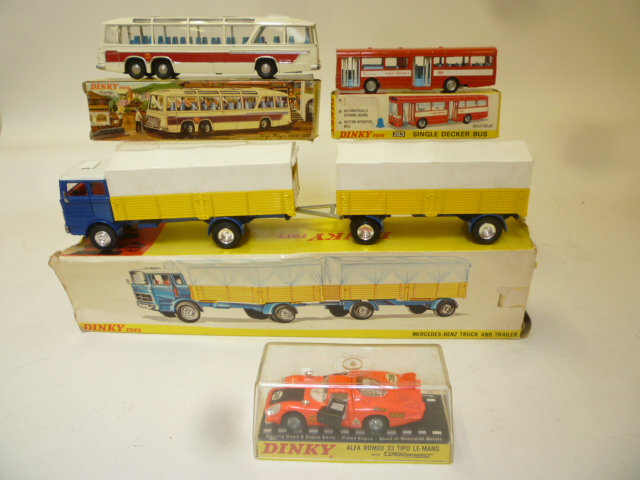 Diecast Vehicles. 952 Vega Major Luxury Coach, boxed, F-G, 283 Single Decker Bus, boxed, F, 917