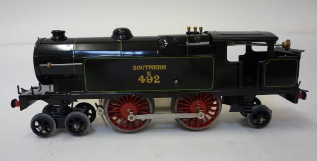 Model Railways. Hornby clockwork No 2 4-4-2 tank locomotive finished in Southern Railway, black