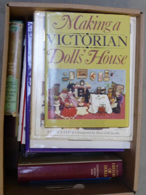 Dolls & Equipment. Eighteen volumes of books comprising four on teddy bears, five on doll`s houses