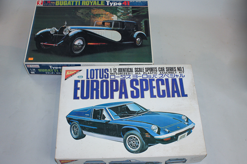 A large model kit car  Bugatti Royale type 41 car (boxed) together with a large Lotus Europa