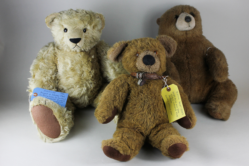 Three modern classic design teddy bears, formerly in the collection owned by impressionist and