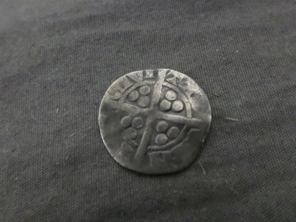 Edward I Medieval hammered silver penny. 1272-1307 A.D. Canterbury mint. 18mm. 1.01 grams.