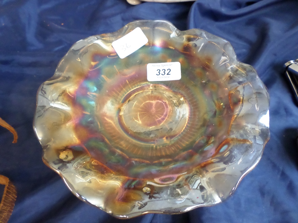 Glass dish with bronze tint/haze