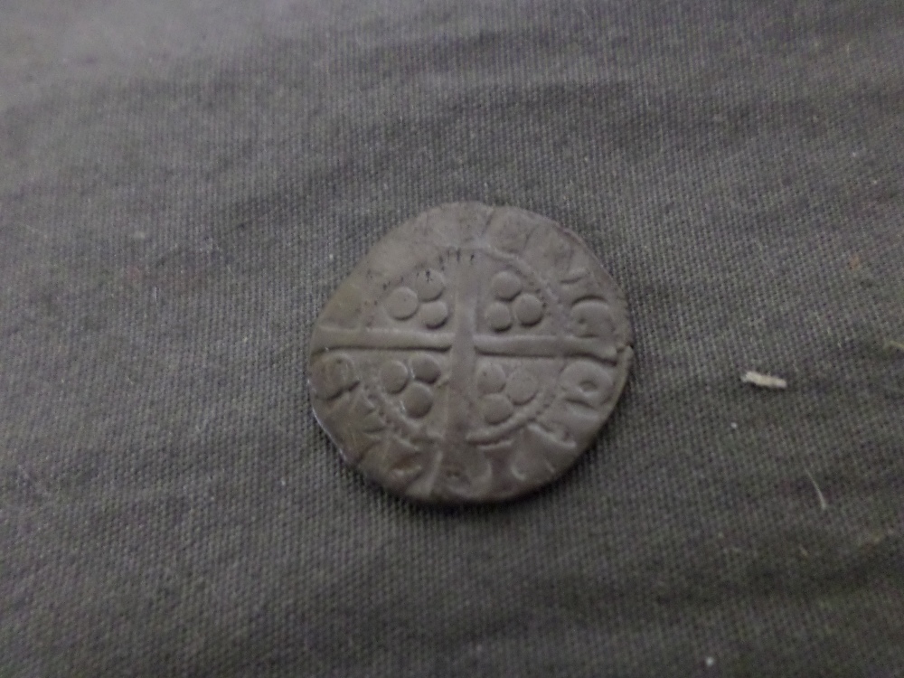 Edward I Medieval hammered silver penny. 1272-1307 A.D. Durham mint. 18mm. 1.45 grams.