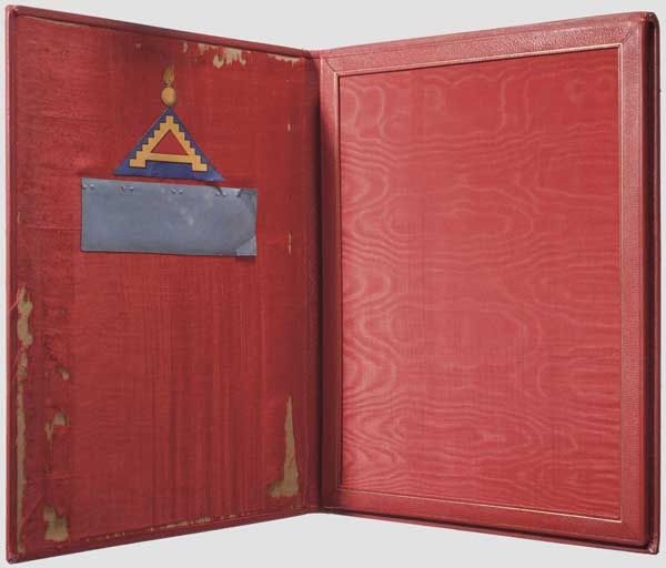 A presentation folder for documents  Red folder made of fine Morocco leather, with gold-embossed - Image 2 of 3