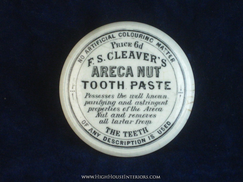 Old Pot Lid F S Cleaver`s Areca Nut Tooth Paste - Small stain otherwise excellent - with base - 2.