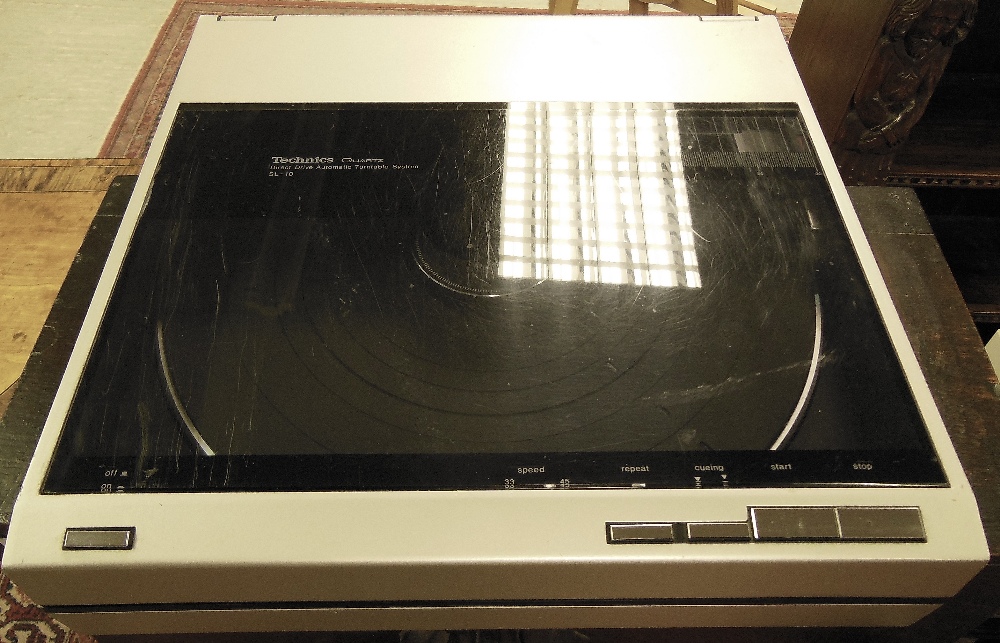 TECHNICS SL-10 QUARTZ DRIVE AUTOMATIC TURNTABLE SYSTEM (110 VOLT) SOLD AS SEEN