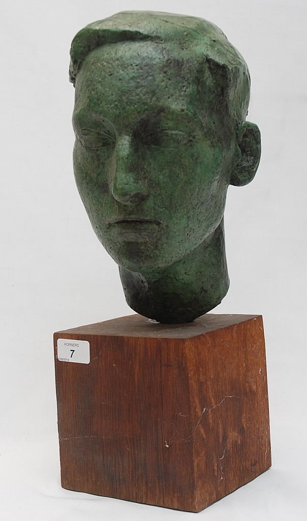 A BRONZE PORTRAIT HEAD OF A GENTLEMAN