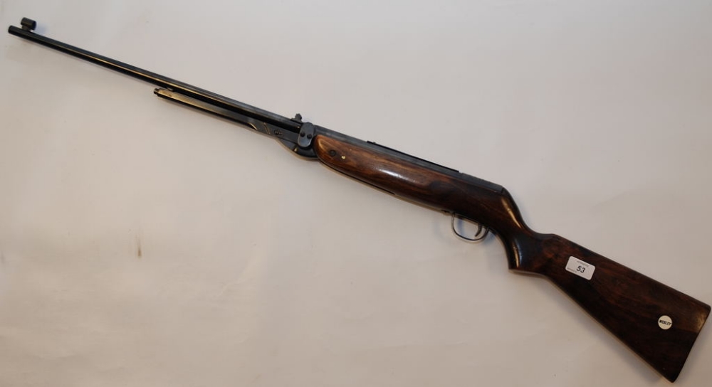 A VINTAGE COLLECTORS WEBLEY MK 3.22 CAL. AIR RIFLE - UNDERLEVER WITH TOP LOAD, INSET WEBLEY