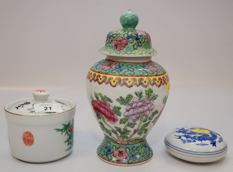 CHINESE POLYCHROME LIDDED JAR, A SMALL TEMPLE TYPE JAR AND AN INK STAMP