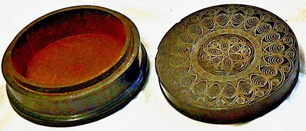 Snuff Box - Round Ebony  Approx 3"" in diameter.  A really nice object.