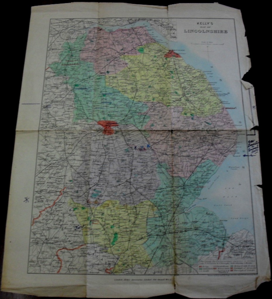 Lincolnshire - Kellys Map - edge damage in margins, some m/s annotations, restorable for framing