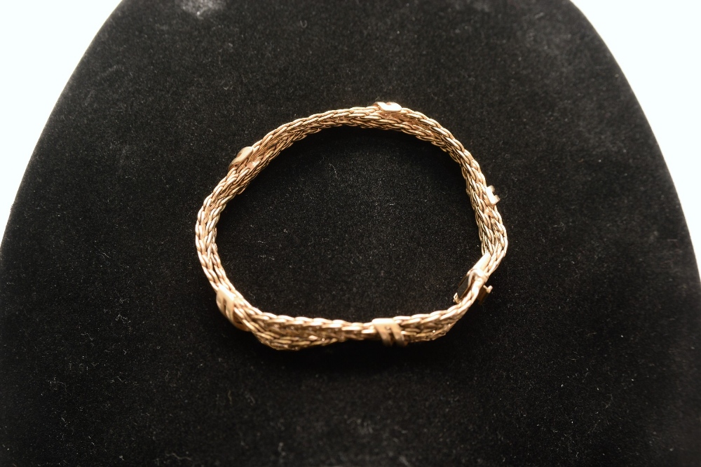 9ct gold rope style bracelet 25.1g approx 20cm