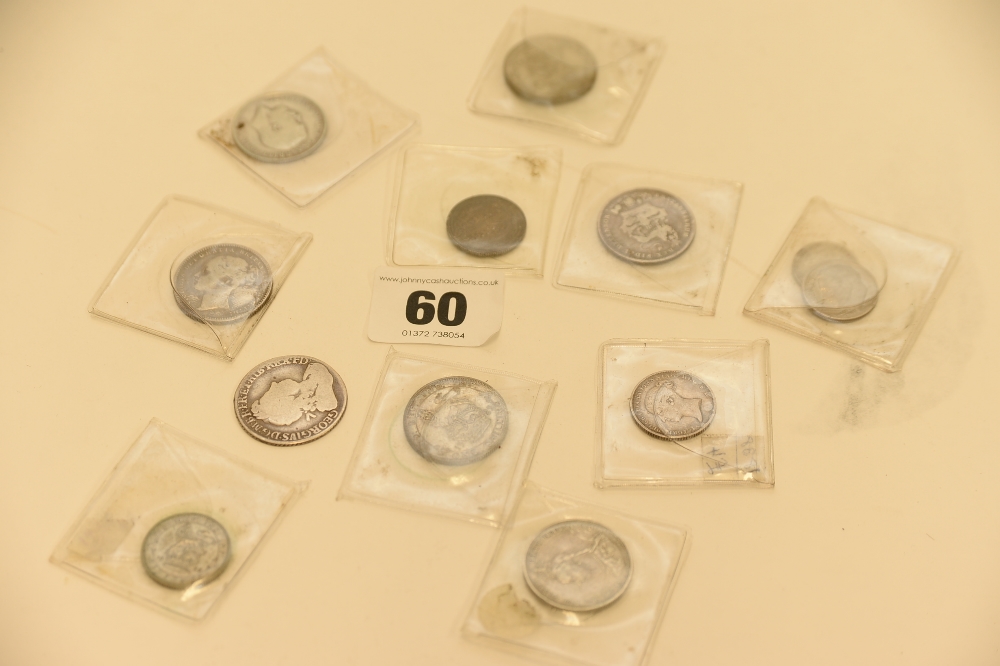 12 assorted late 19th - early 20th century coins - shillings etc..