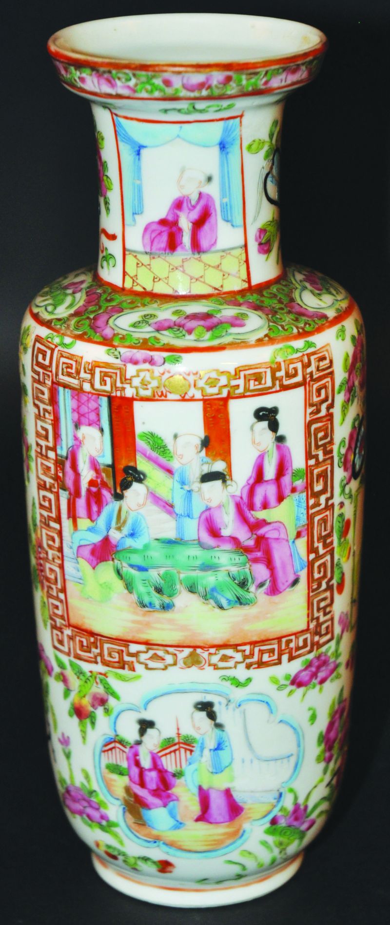 A 19TH CENTURY CHINESE CANTON PORCELAIN ROULEAU VASE, 10in high.