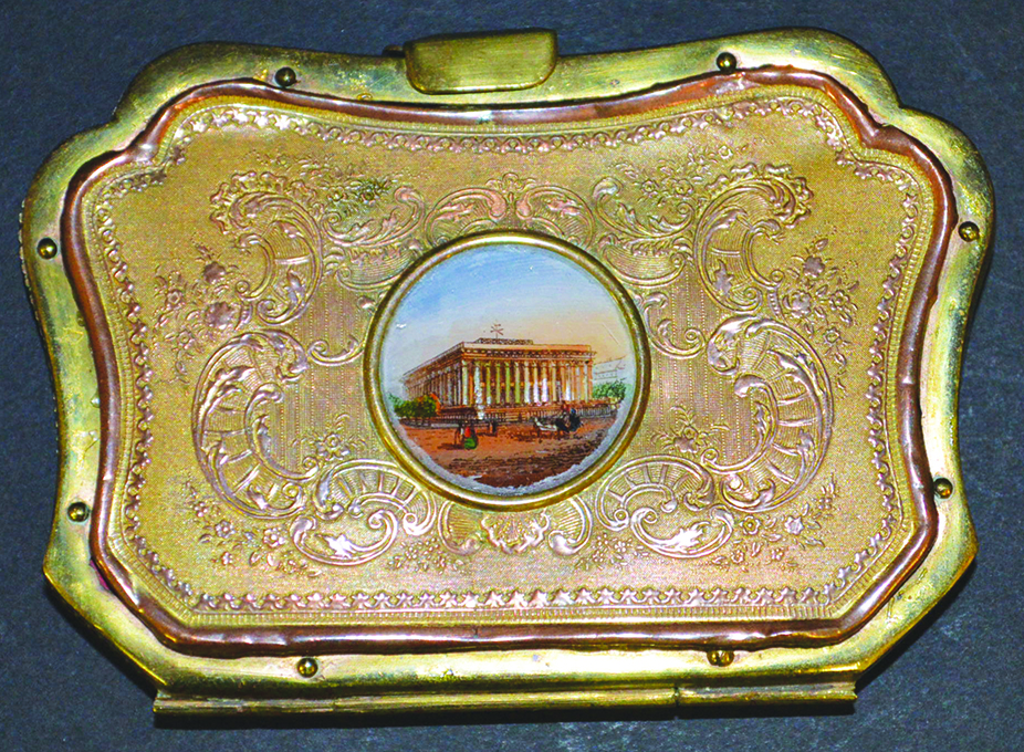 A VICTORIAN CONTINENTAL GILT PURSE with circular picture of The Parthenon.