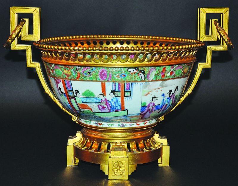 A GOOD LARGE 19TH CENTURY CHINESE CANTON PORCELAIN BOWL, with elaborate 19th century French ormolu