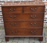 Geo III mah chest of drawers with bracket feet & swan neck handles