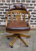 Reproduction button back swivel chair