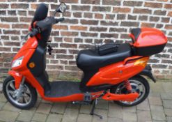 Electric 'Qingou' scooter