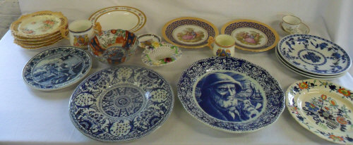 Various ceramics inc Delft, Limoges & Royal Worcester