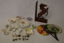 Spode miniature pt tea set, oriental fans, wooden horse figure, Wade whimsies inc Bambi etc