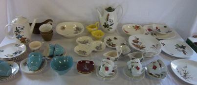 Various Midwinter ceramics inc Riverside