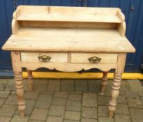 Pine wash stand