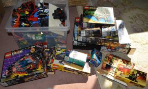 Lg box of Lego System figures and pieces inc empty boxes