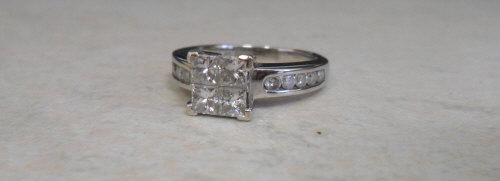 18ct white gold diamond ring, approx 1.00ct diamonds, Ring Size M