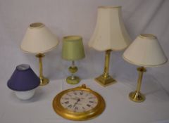 5 table lamps & a gilt framed clock