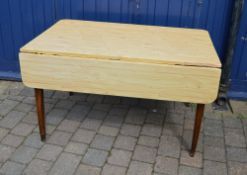 Pine kitchen table