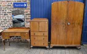 3 piece 20th cent bedroom suite with Queen Anne style legs & comp db wardrobe, dressing table &