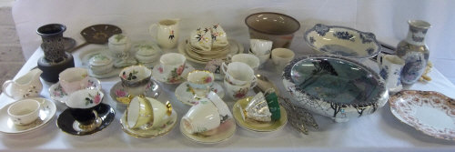 Assortment of teacups, saucers, bowls etc inc Royal Doulton