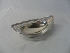 Silver boat shaped bowl