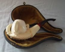 Meerschaum pipe and case