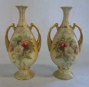 2 sm Royal Worcester style blush ivory two handled vases 17cm high
