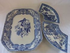 Lg Masons meat dish & two curved hors d'oeuvres dishes