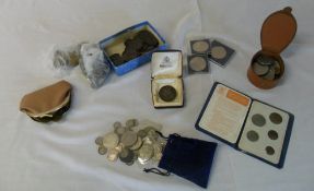 Quantity of coins inc Queen Victoria Crown, half crowns, quantity of silver threepence etc