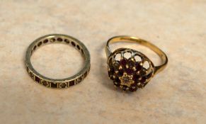 9ct diamond & garnet cluster ring, size Q & 9ct garnet & paste ring, size O, total weight 5g