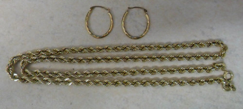 9ct gold rope chain L 20" & pr of 9ct hoop earrings total weight 6.3 g