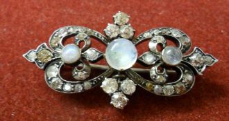 Diamond & moonstone brooch